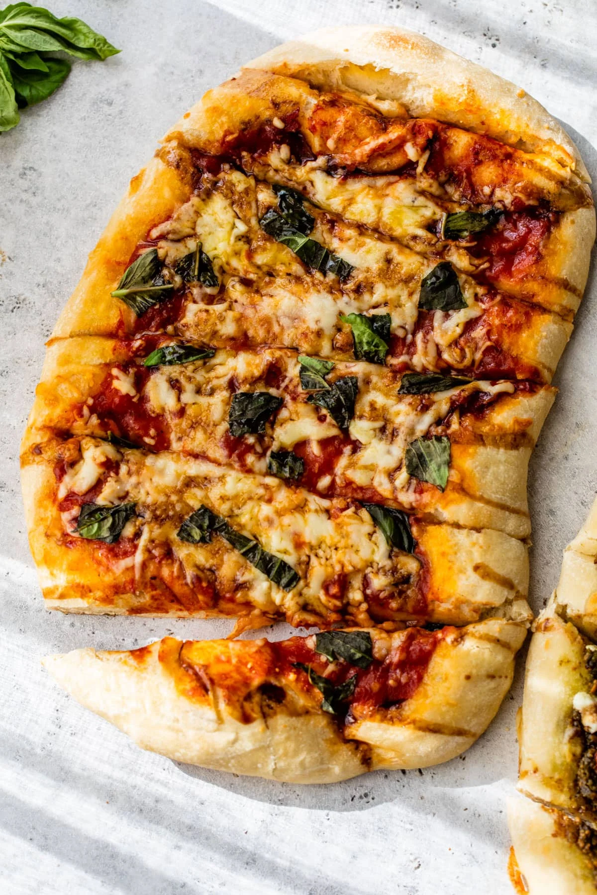 The Art of the Perfect Flatbread Pizza: A Masterclass in Home Culinary Efficiency