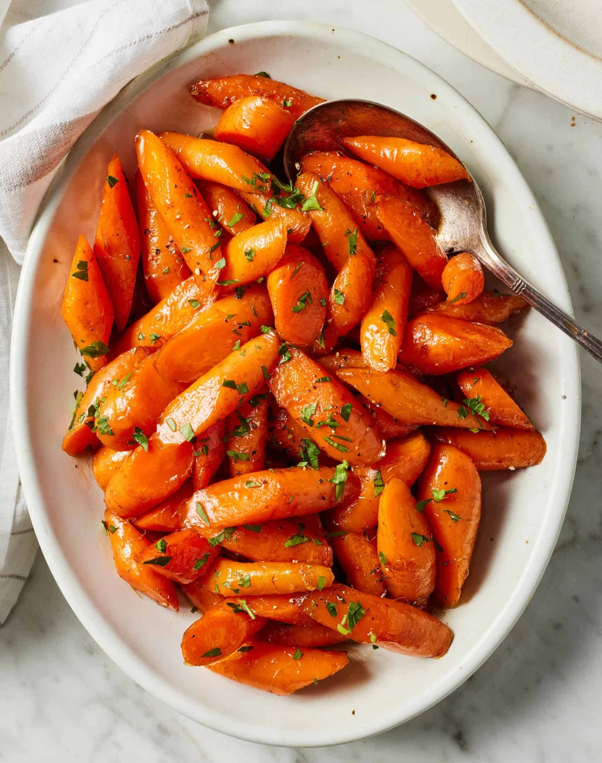 The Art of the Perfect Side: Elevating the Classic Glazed Carrot