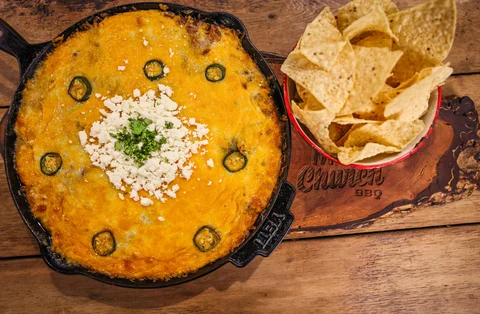 The Ultimate Game-Day Masterpiece: How the Hatch Chile Brisket Dip is Revolutionizing Tailgate Cuisine